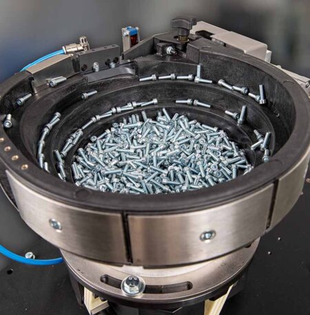 Zufuehrtechnik-Vibrationswendelfoerderer-ZEB-Foerdertopf-WEBER