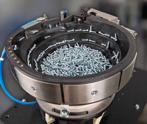 Zufuehrtechnik-Vibrationswendelfoerderer-ZEB-Foerdertopf-WEBER